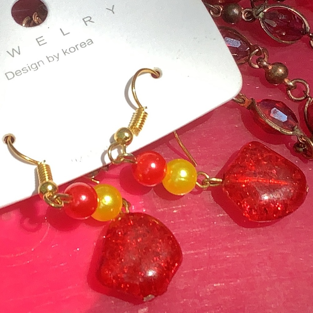 Red Earrings (fake earrings)